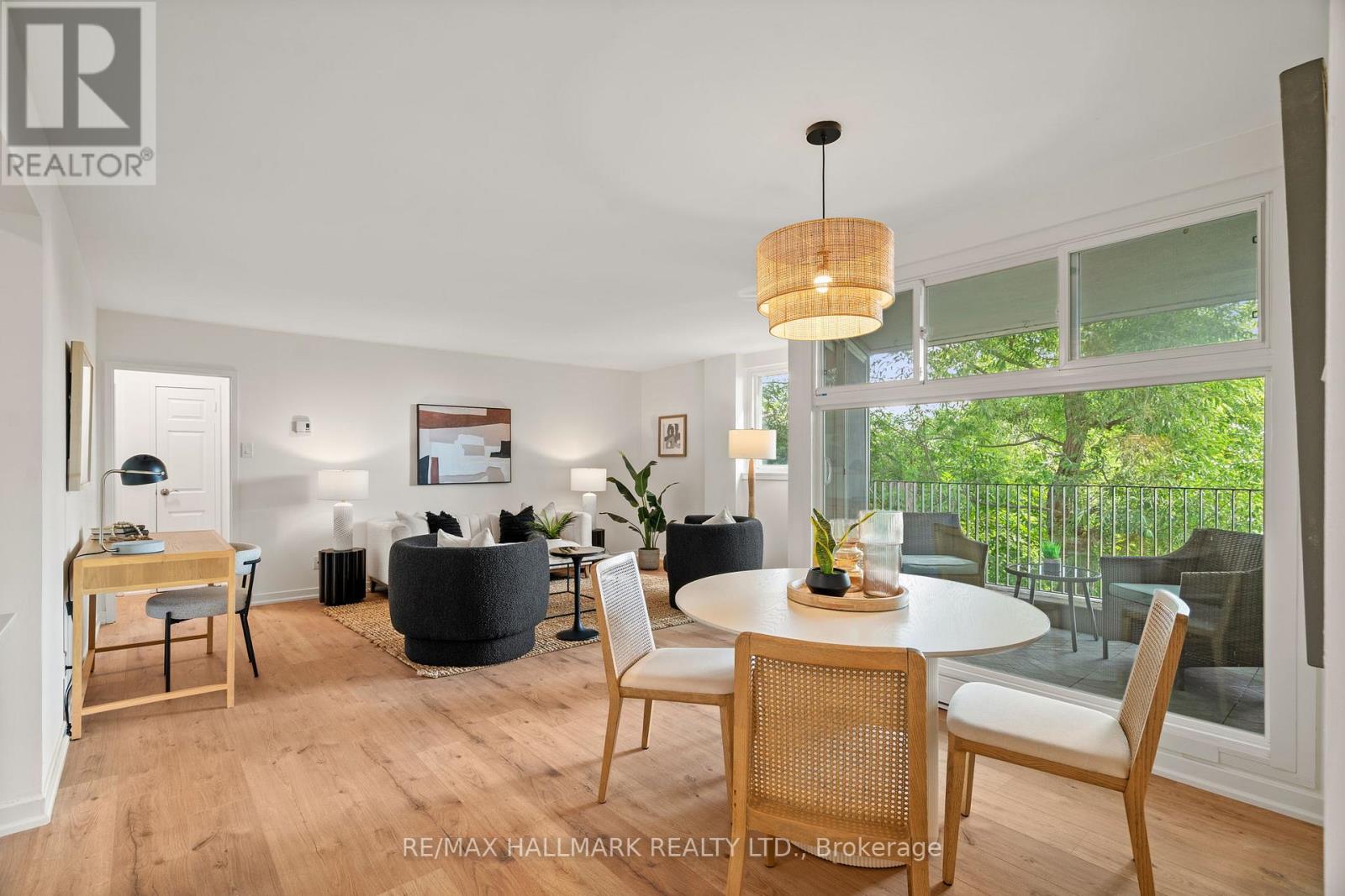 6 - 2 Nursewood Road, Toronto, Ontario  M4E 3R8 - Photo 4 - E12741072