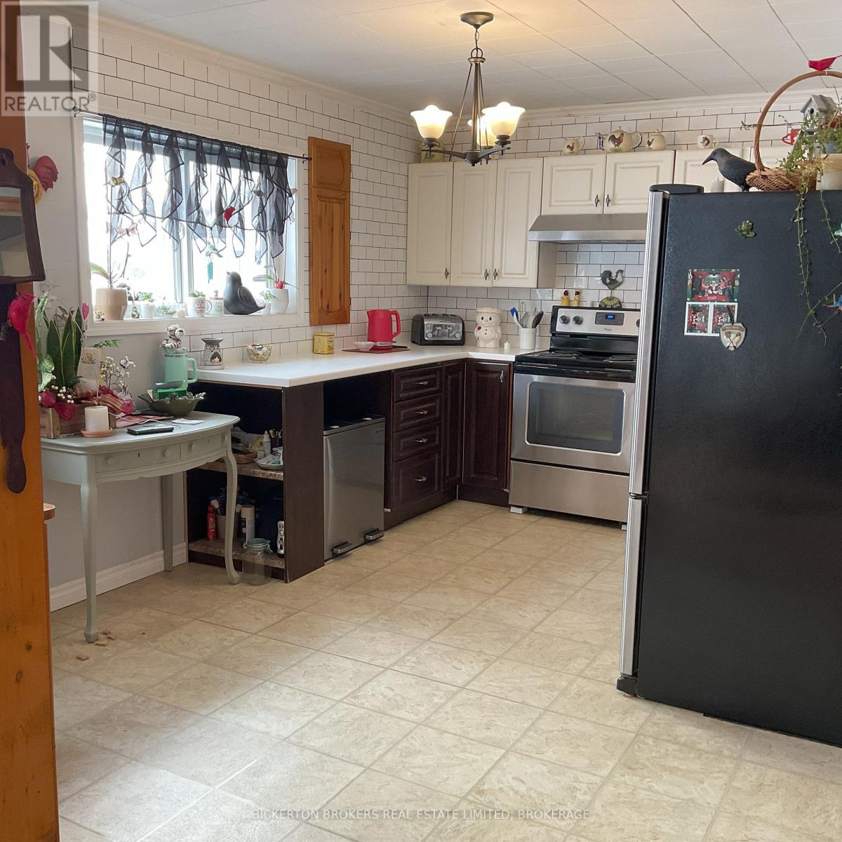 248 Cemetery Road, Gananoque, Ontario  K7G 1V7 - Photo 13 - X12740596