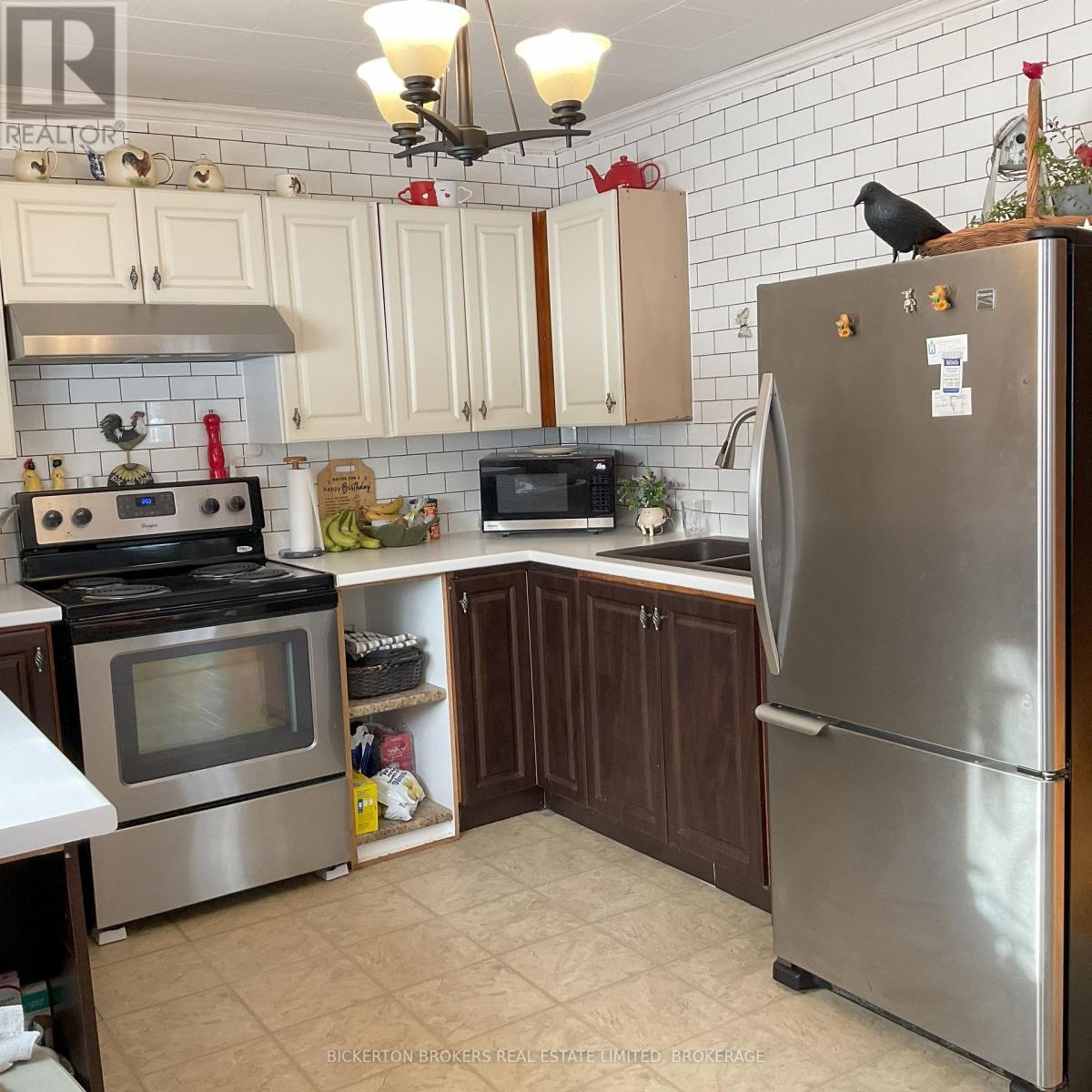 248 Cemetery Road, Gananoque, Ontario  K7G 1V7 - Photo 14 - X12740596