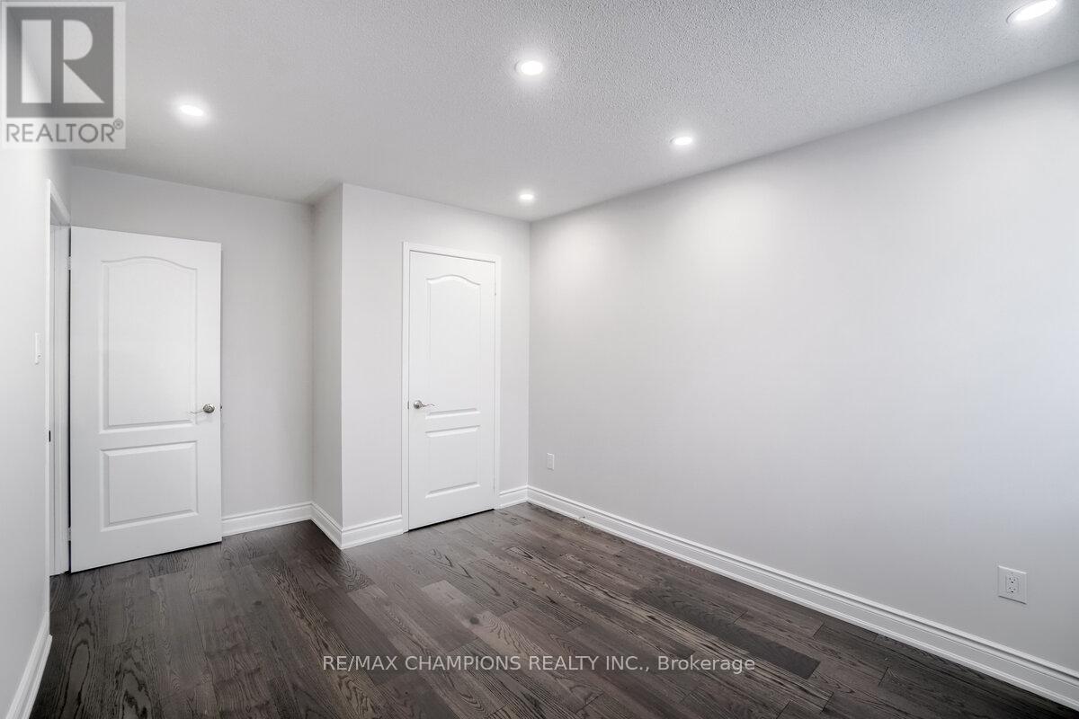 79 Larkspur Road, Brampton, Ontario  L6R 1X2 - Photo 27 - W12741078