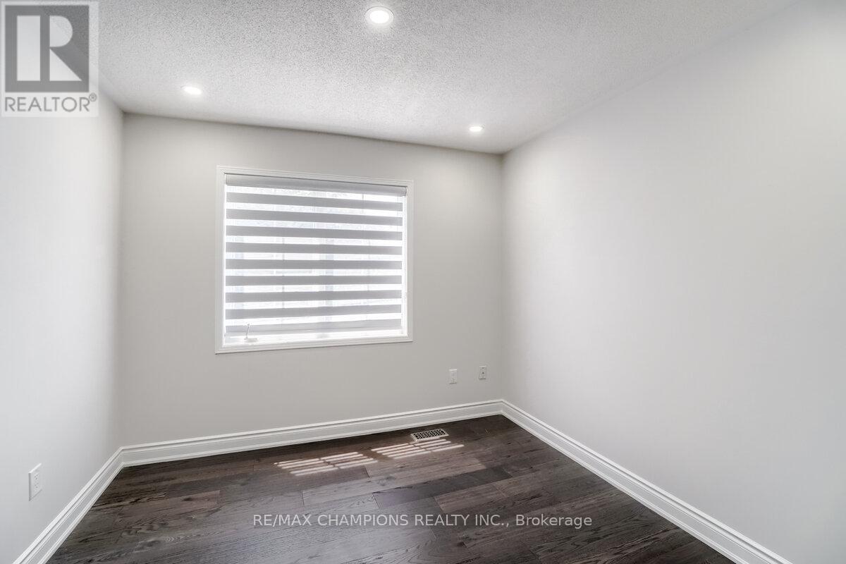 79 Larkspur Road, Brampton, Ontario  L6R 1X2 - Photo 29 - W12741078