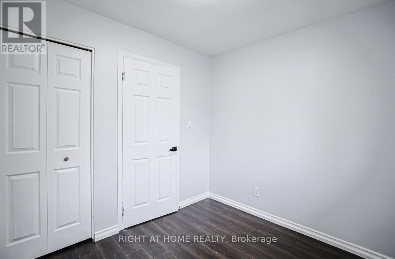 #upper Unit - 215a Paris Rd. Road, Brantford, Ontario  N3R 1J2 - Photo 16 - X12741080