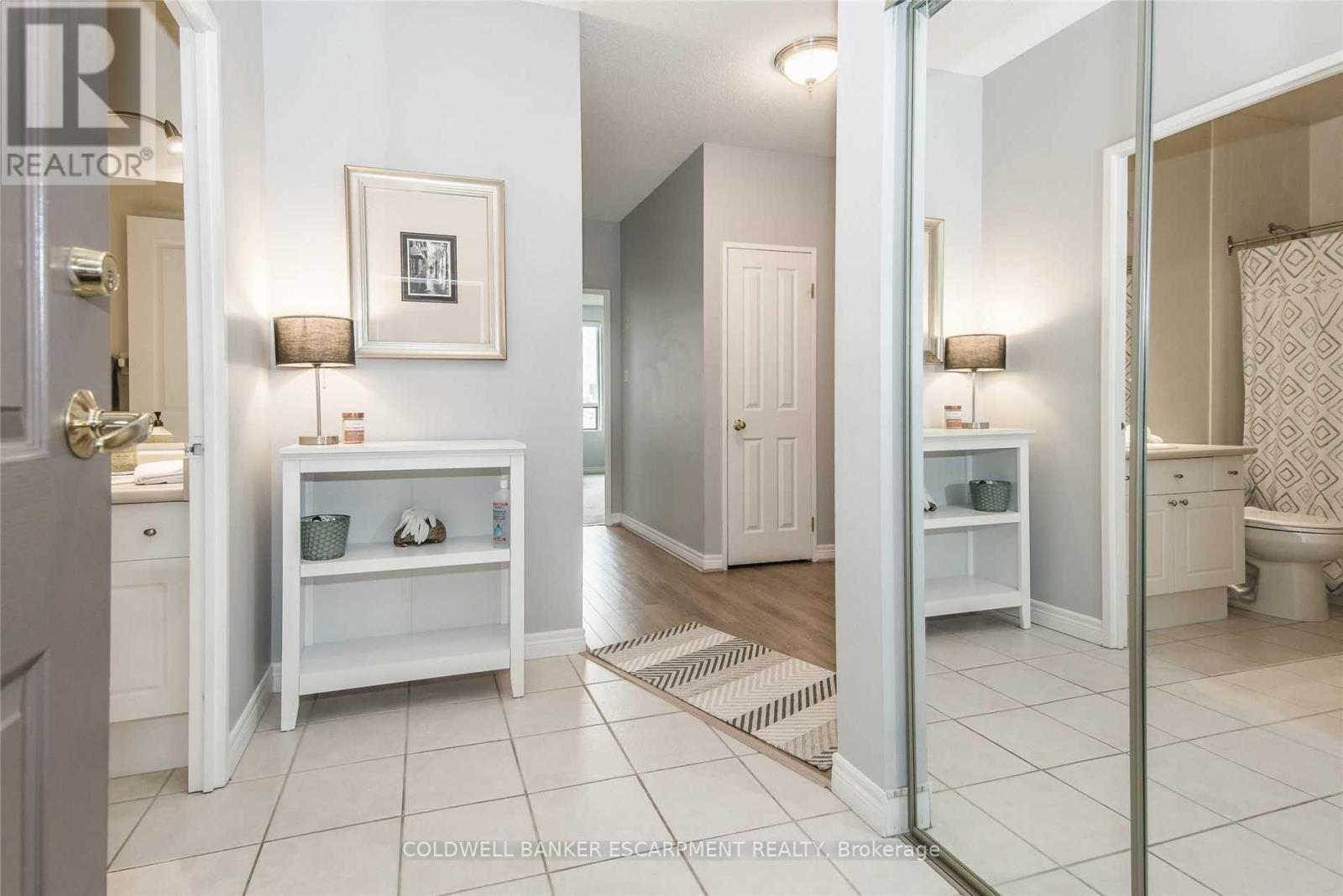 608 - 60 Wyndham Street S, Guelph, Ontario  N1E 7H7 - Photo 12 - X12737804