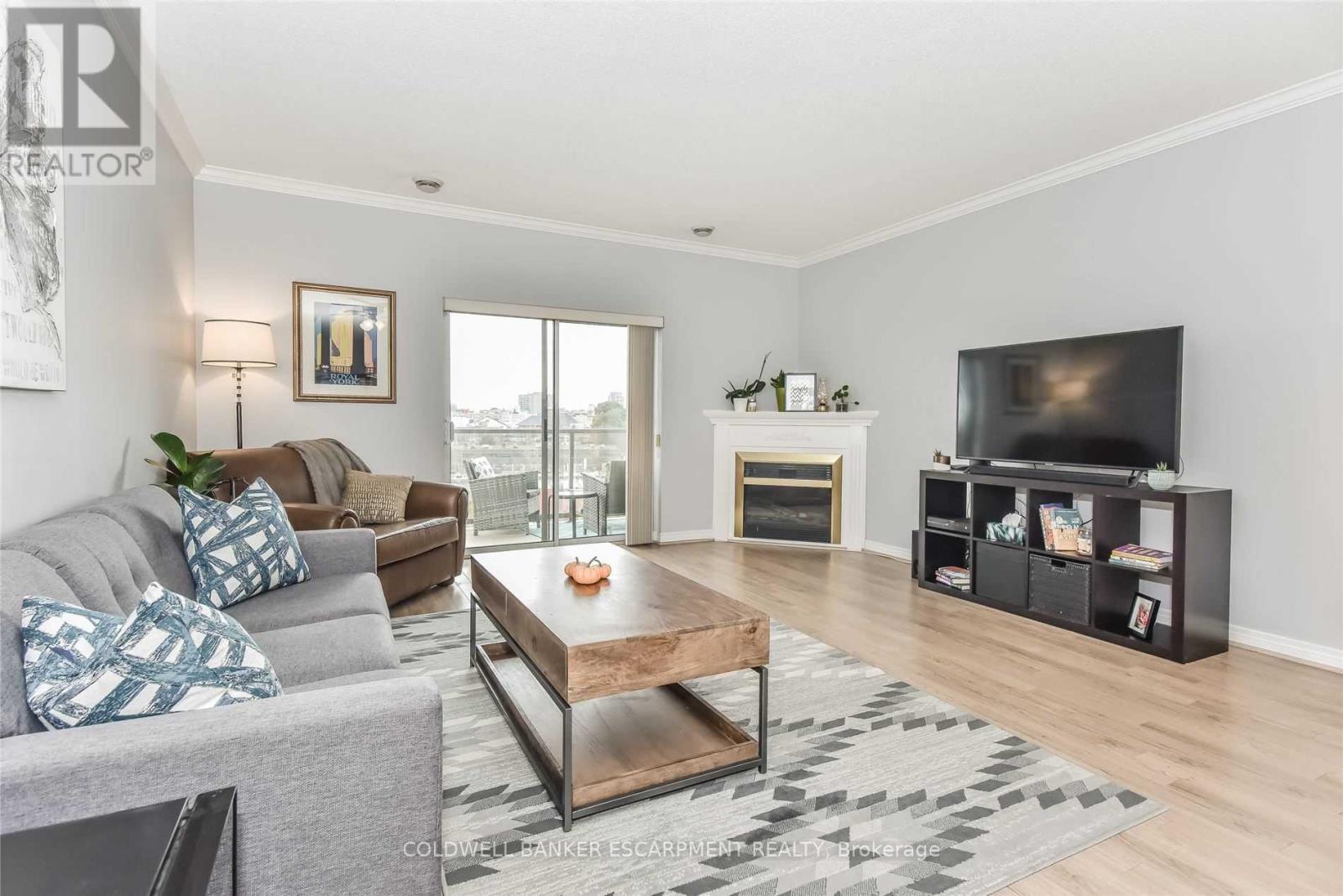 608 - 60 Wyndham Street S, Guelph, Ontario  N1E 7H7 - Photo 4 - X12737804