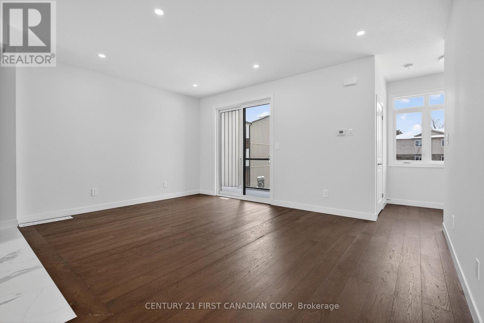 16 - 349 Southdale Road E, London South, Ontario  N6E 0B9 - Photo 18 - X12736732