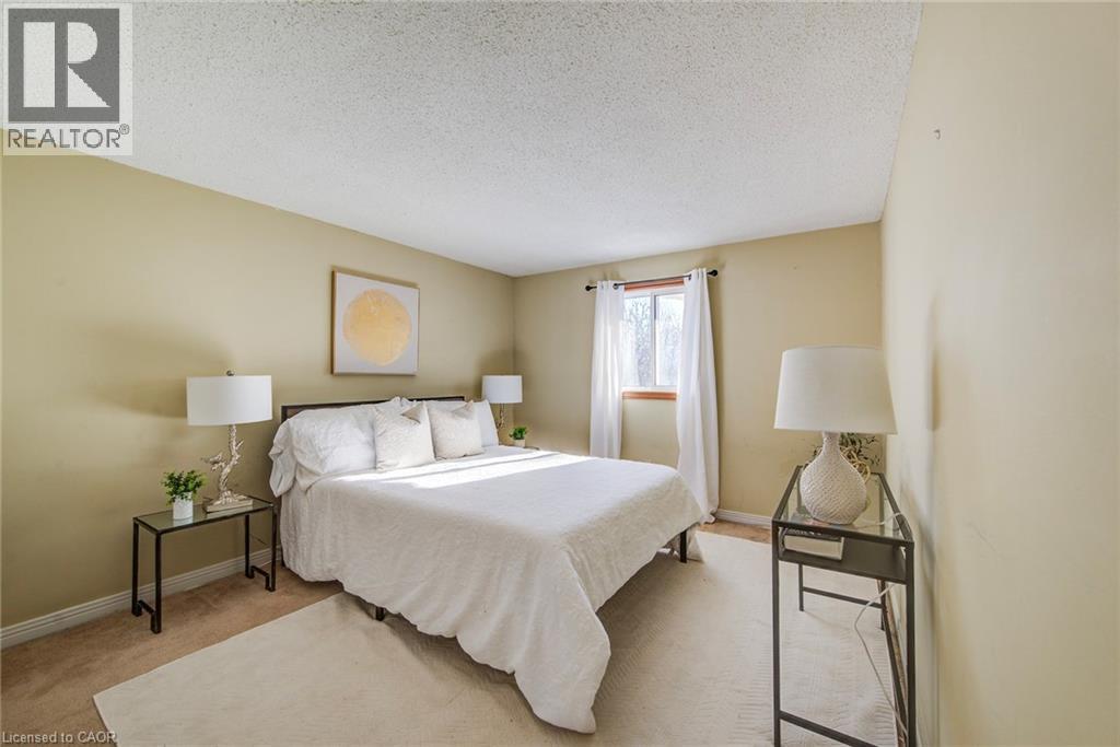 8 Laurelwood Court, Guelph, Ontario  N1G 4E8 - Photo 25 - 40801707