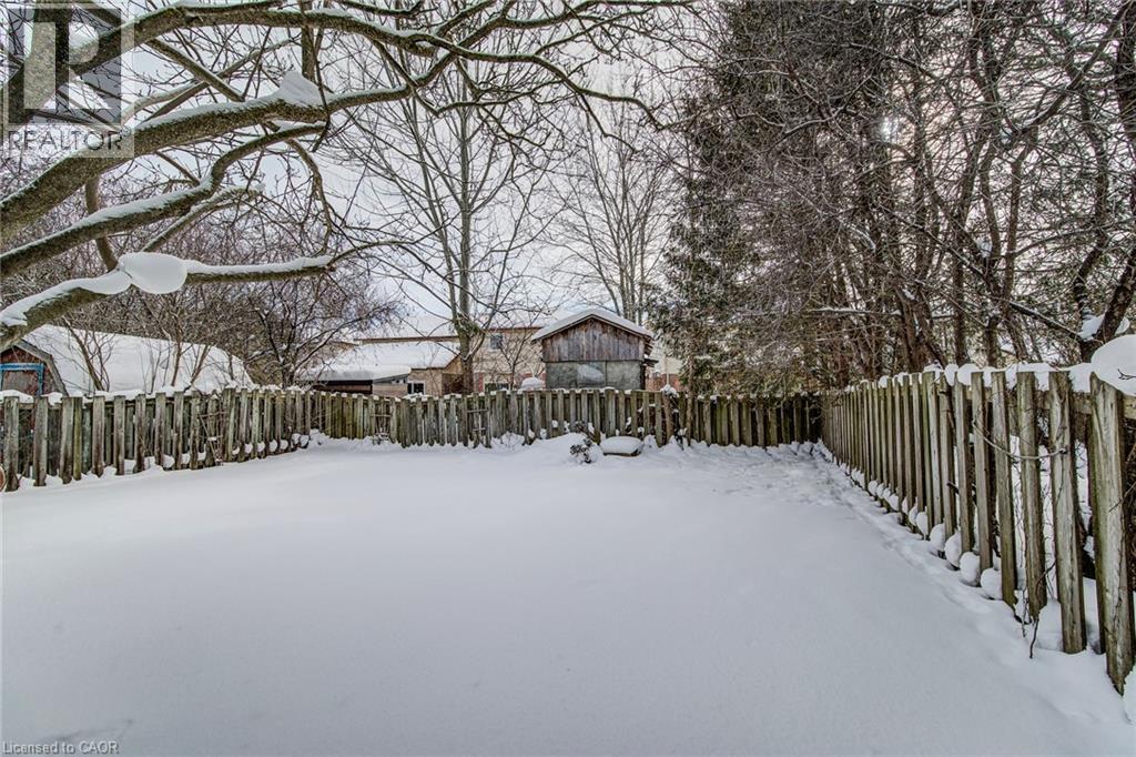 8 Laurelwood Court, Guelph, Ontario  N1G 4E8 - Photo 42 - 40801707