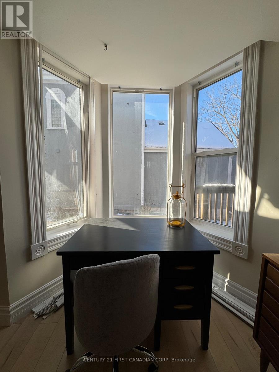 2 - 740 Lorne Avenue, London East, Ontario  N5W 3K6 - Photo 5 - X12741108