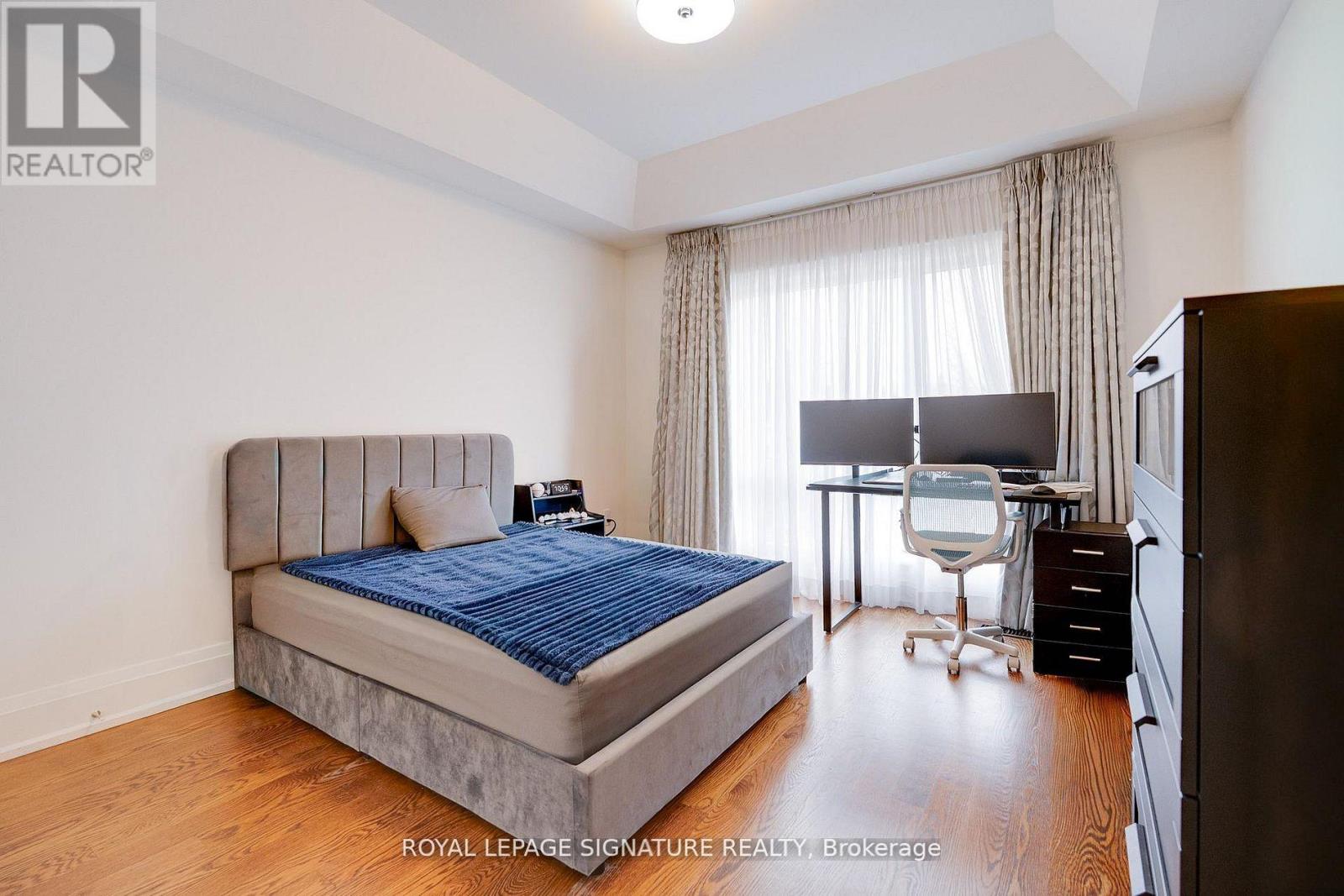 119b Hillside Avenue, Toronto, Ontario  M8V 1T3 - Photo 28 - W12740934