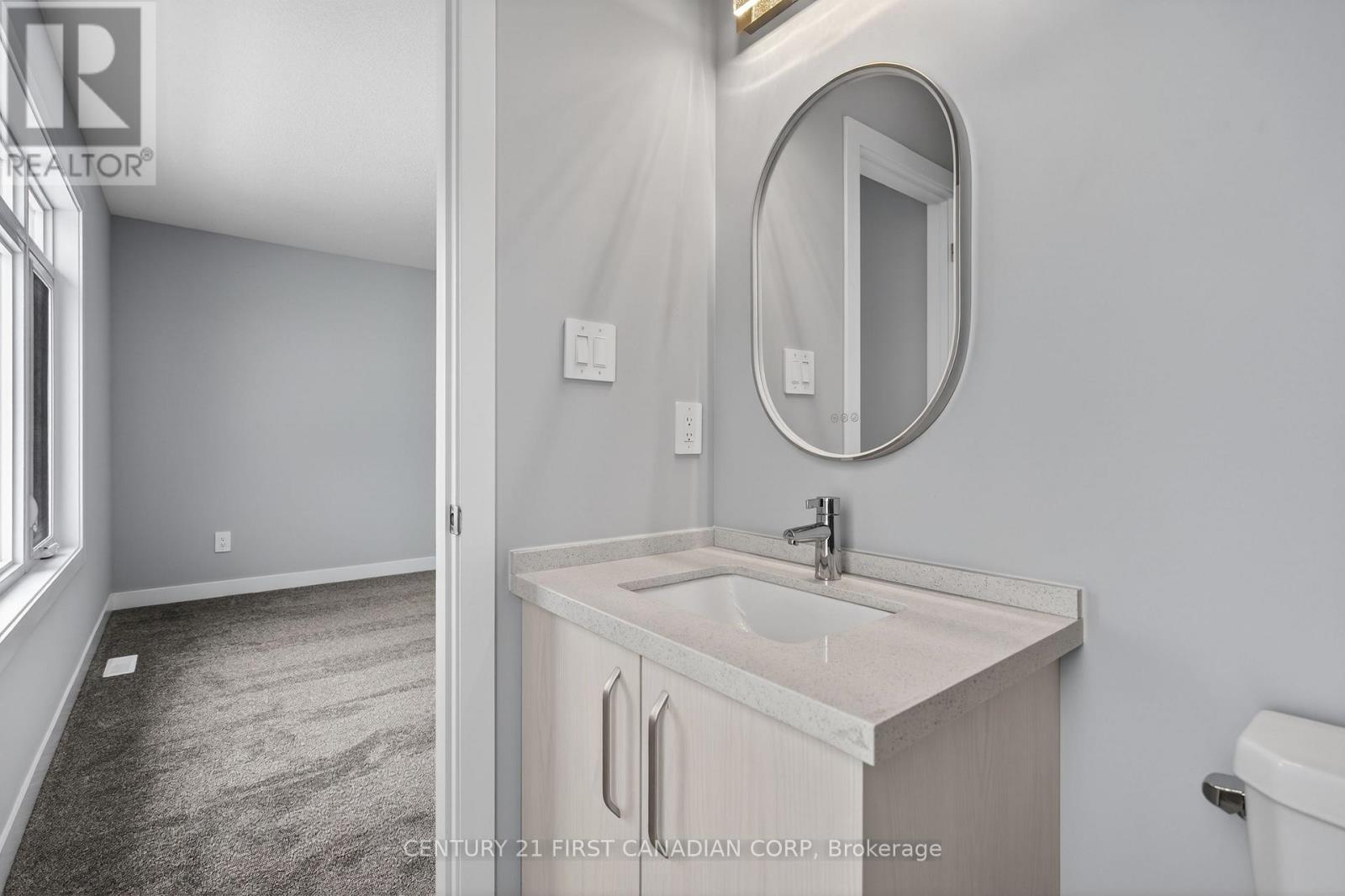 Photo 34 of 47 for 20 - 349 Southdale Road E