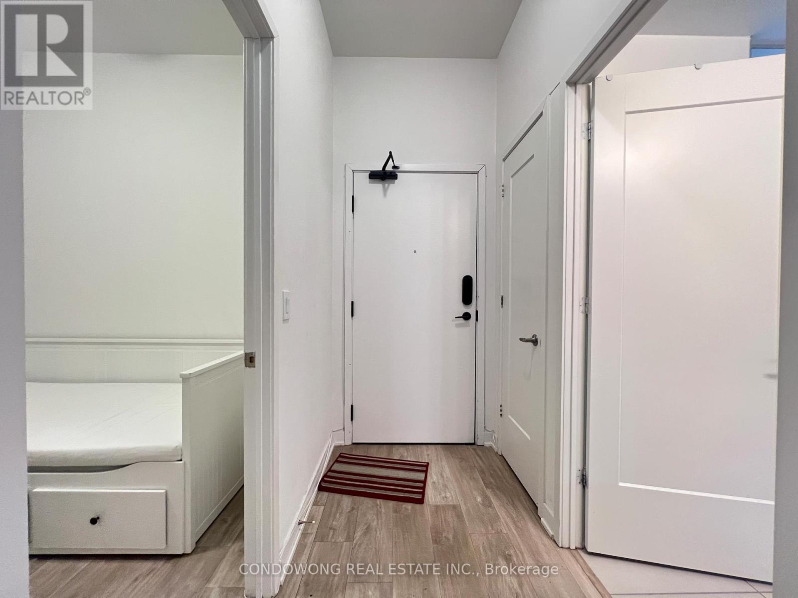 1120 - 121 Lower Sherbourne Street, Toronto, Ontario  M5A 0W8 - Photo 2 - C12741100