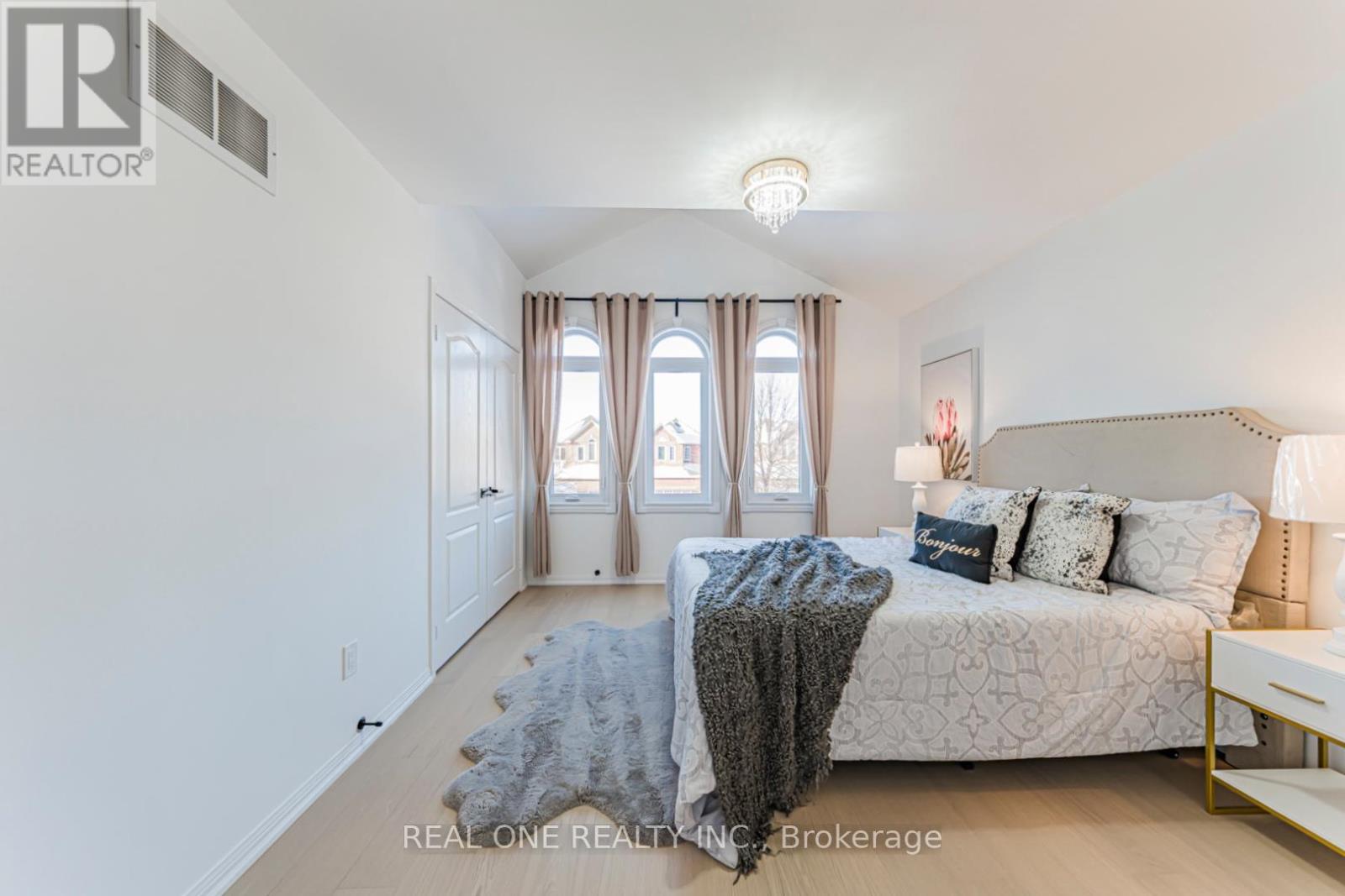 33 Formosa Drive, Richmond Hill, Ontario  L4S 1S6 - Photo 36 - N12741102