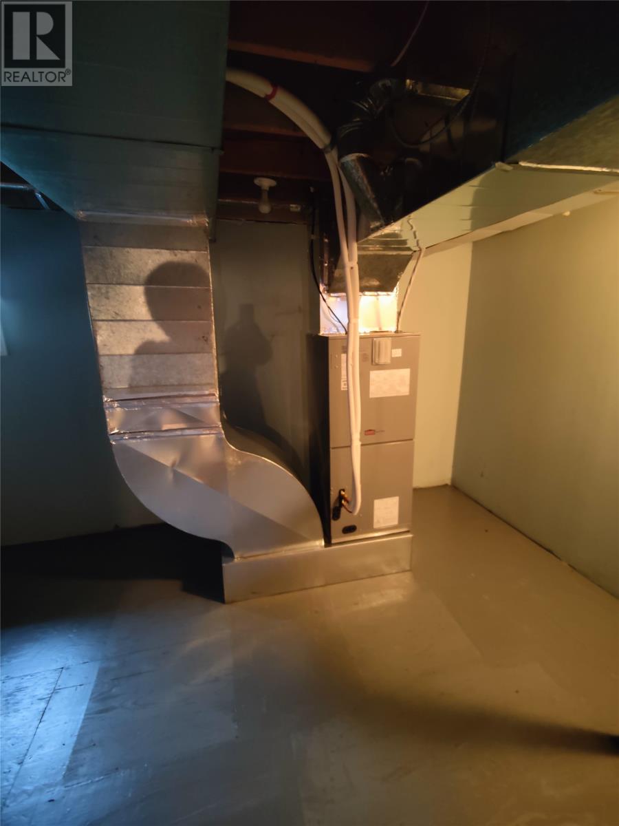 122 Main Street N, Glovertown, Newfoundland & Labrador  A0G 2L0 - Photo 40 - 1292279