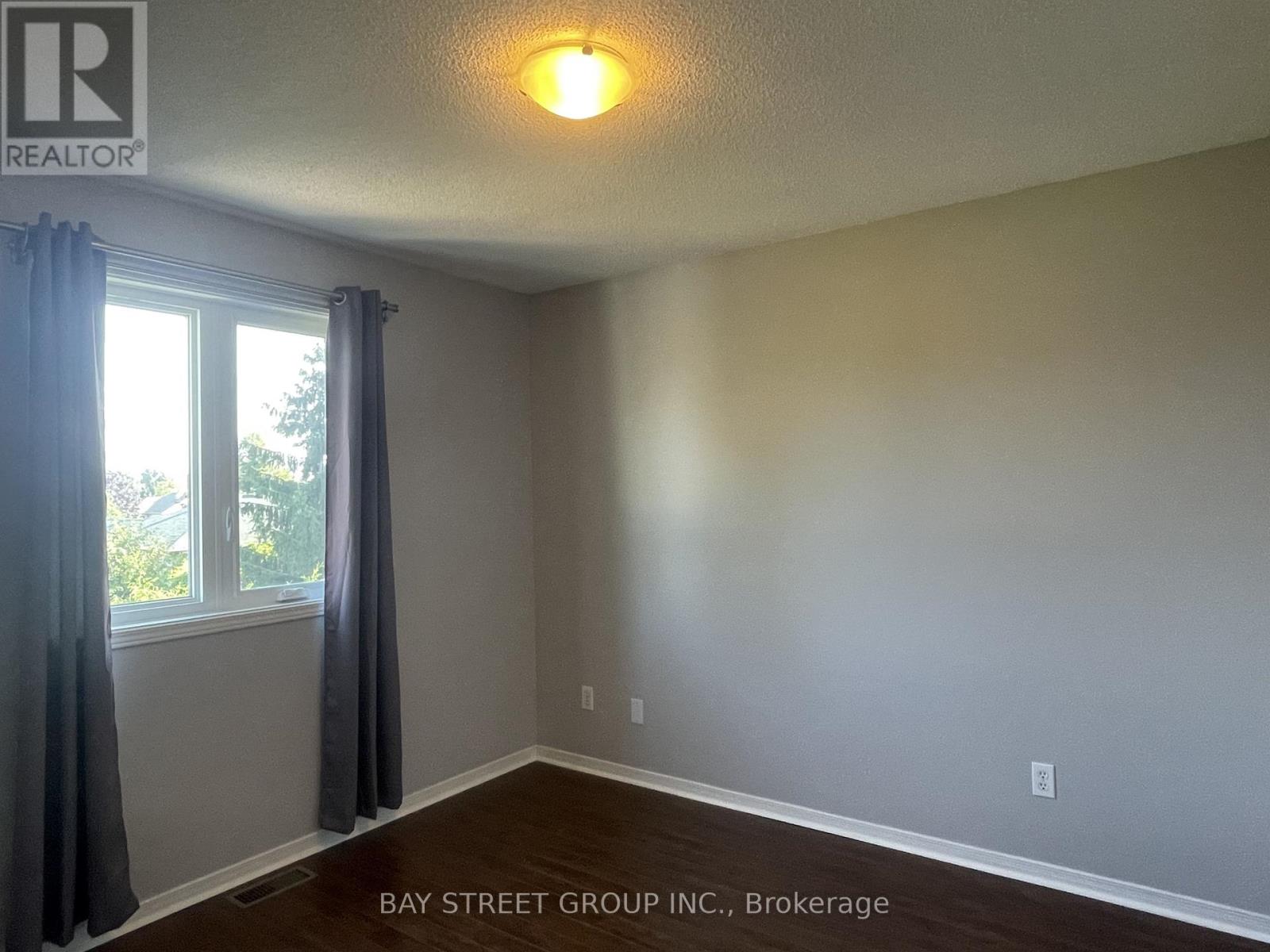 551 Sackville Crescent, Kingston, Ontario  K7M 8W3 - Photo 11 - X12741116