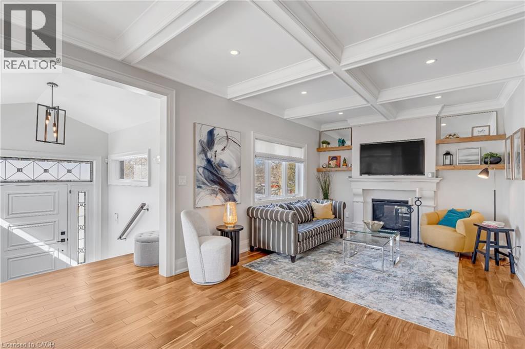 6 Credit Street, Georgetown, Ontario  L7G 2W1 - Photo 5 - 40797062