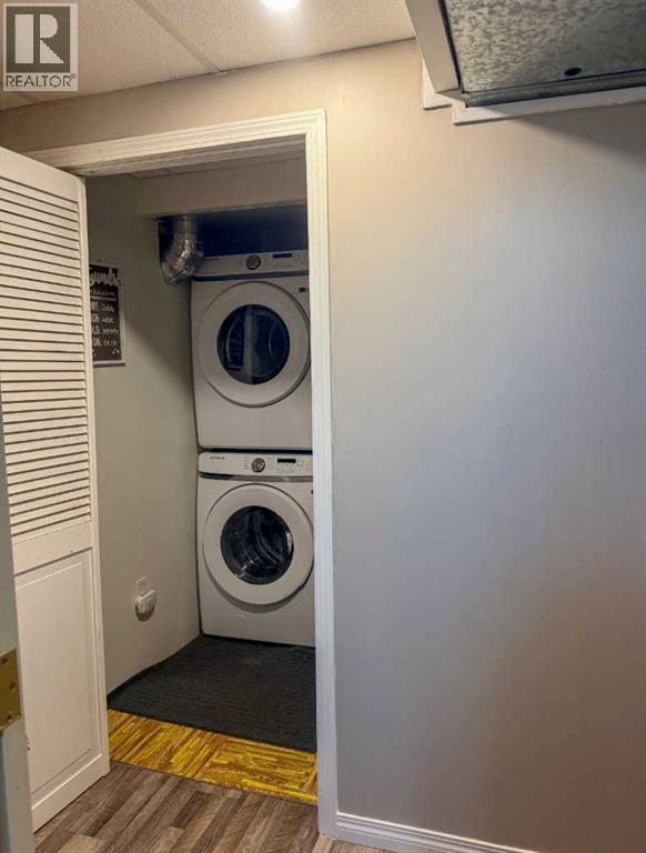 809 8 Street, Fox Creek, Alberta  T0H 1P0 - Photo 14 - A2281575