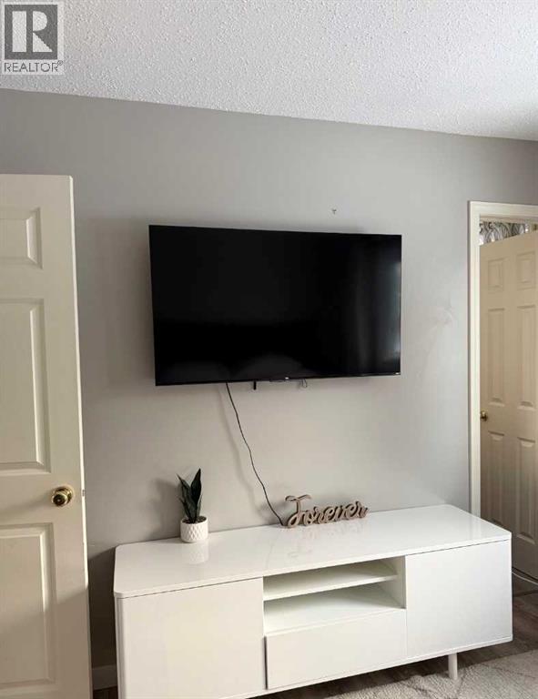 809 8 Street, Fox Creek, Alberta  T0H 1P0 - Photo 12 - A2281575