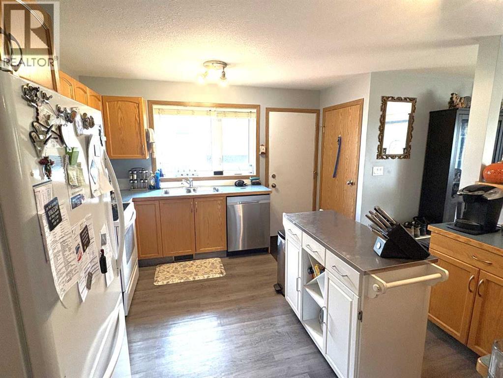 5007 46 Avenue, Forestburg, Alberta  T0B 1N0 - Photo 17 - A2254450