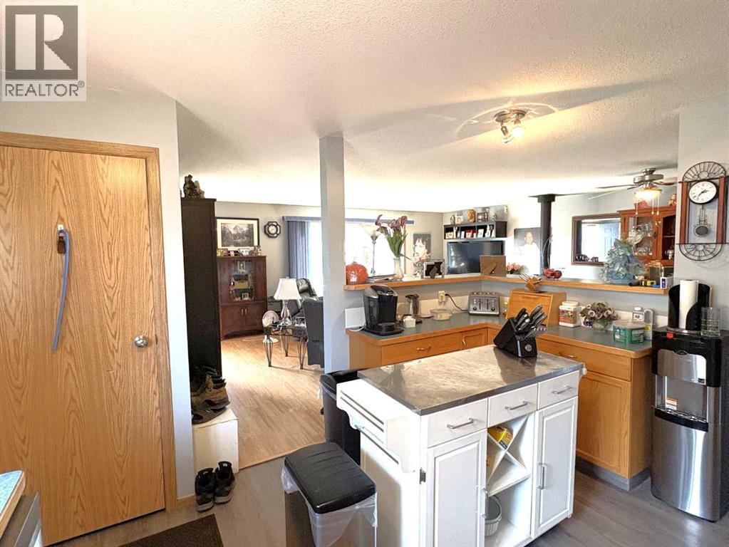 5007 46 Avenue, Forestburg, Alberta  T0B 1N0 - Photo 18 - A2254450