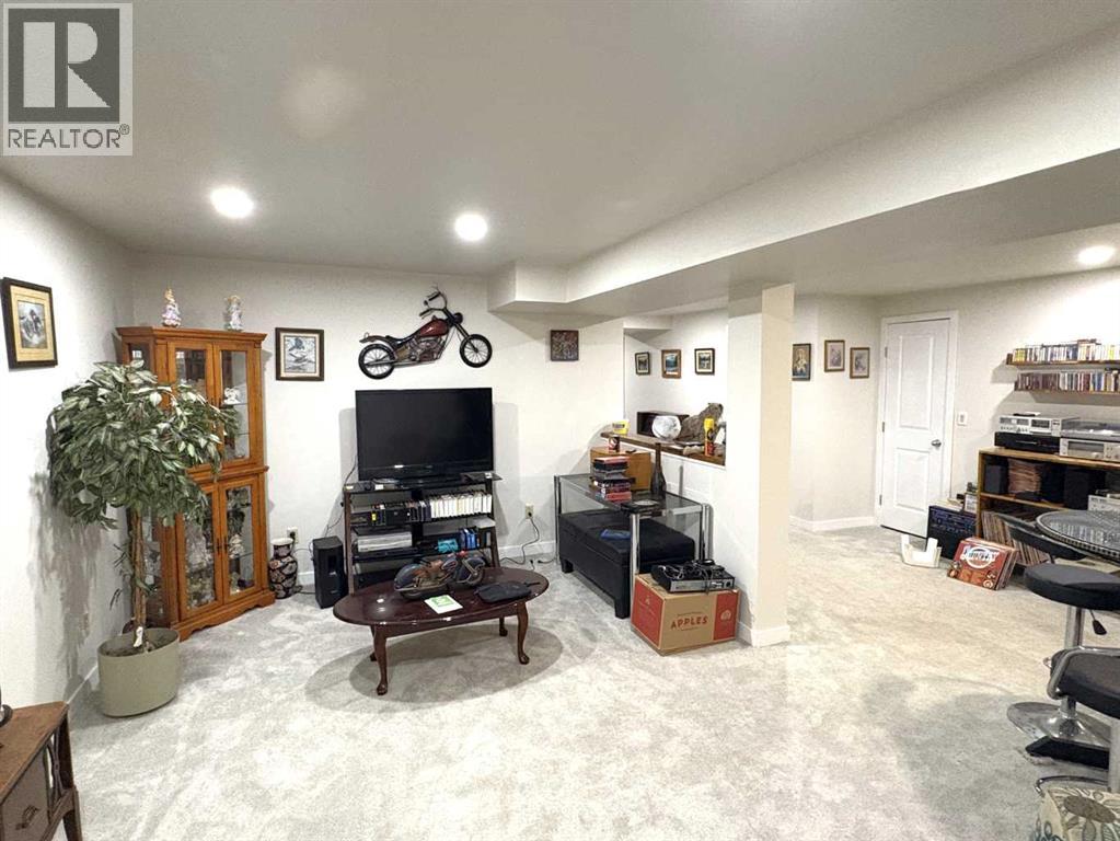 5007 46 Avenue, Forestburg, Alberta  T0B 1N0 - Photo 27 - A2254450