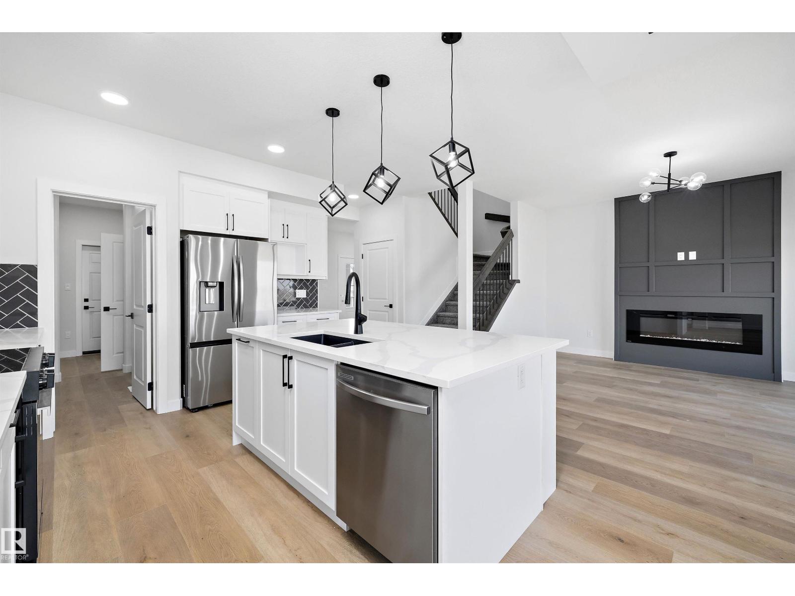 38 Cannes Cv, St. Albert, Alberta  T8T 2C6 - Photo 12 - E4471546