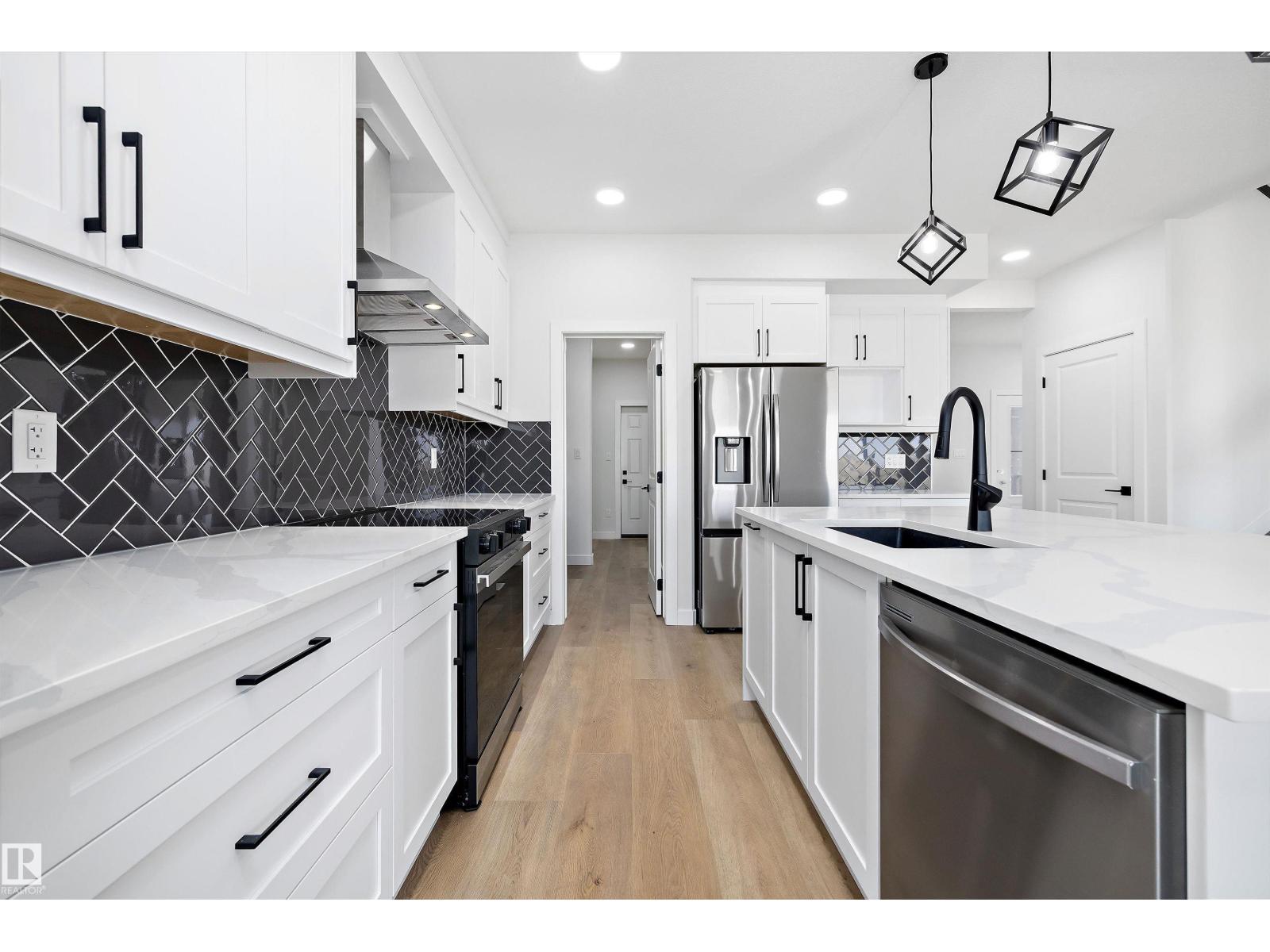 38 Cannes Cv, St. Albert, Alberta  T8T 2C6 - Photo 13 - E4471546