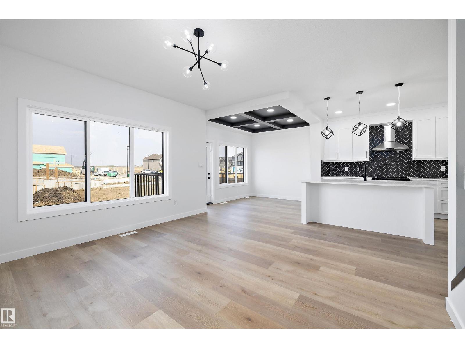 38 Cannes Cv, St. Albert, Alberta  T8T 2C6 - Photo 5 - E4471546