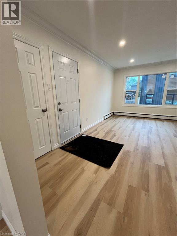 433 Guelph Street Unit# 4, Kitchener, Ontario  N2H 5X9 - Photo 4 - 40801800