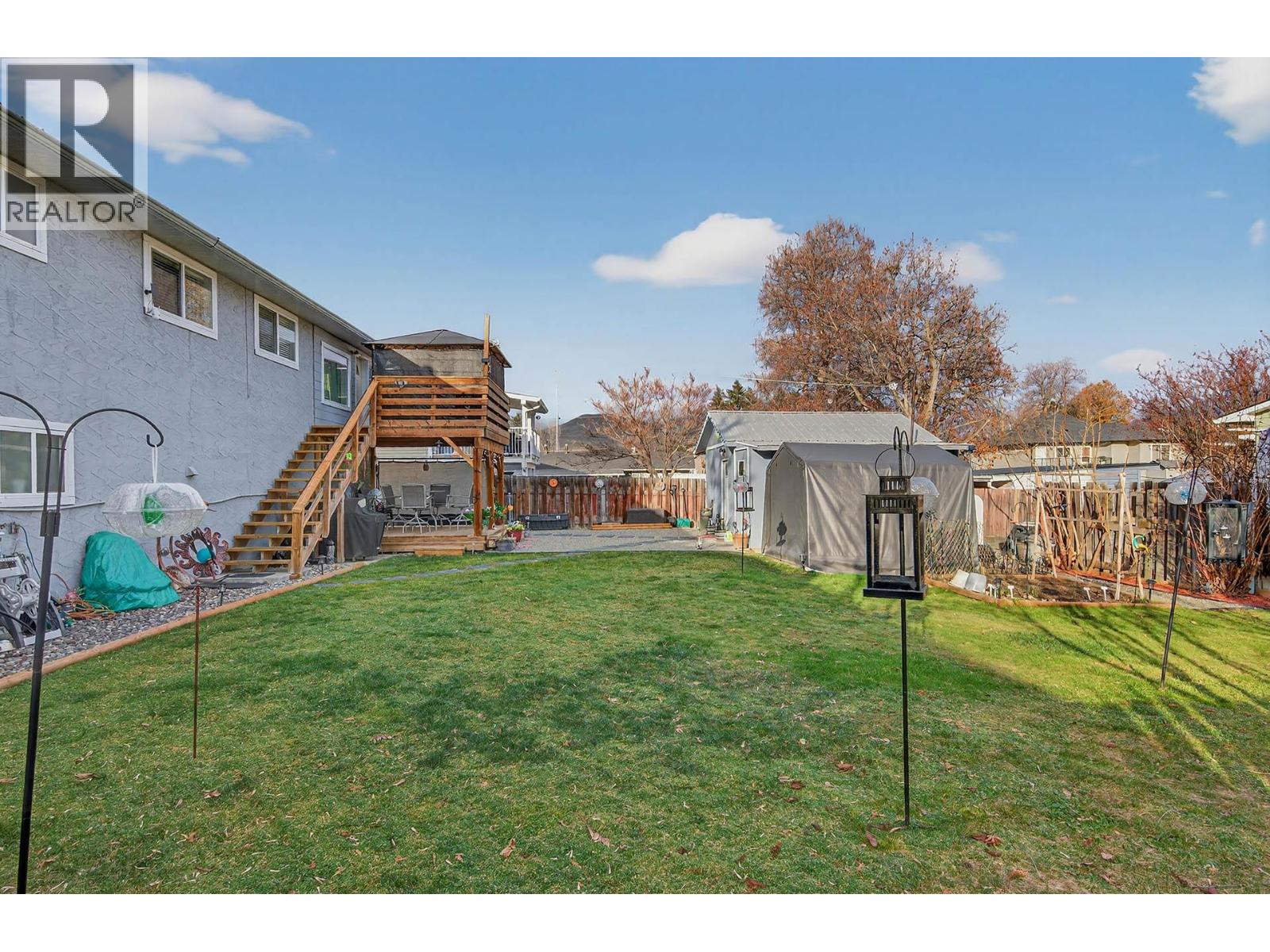 543 Desmond Street, Kamloops, British Columbia  V2B 5J9 - Photo 2 - 10374055