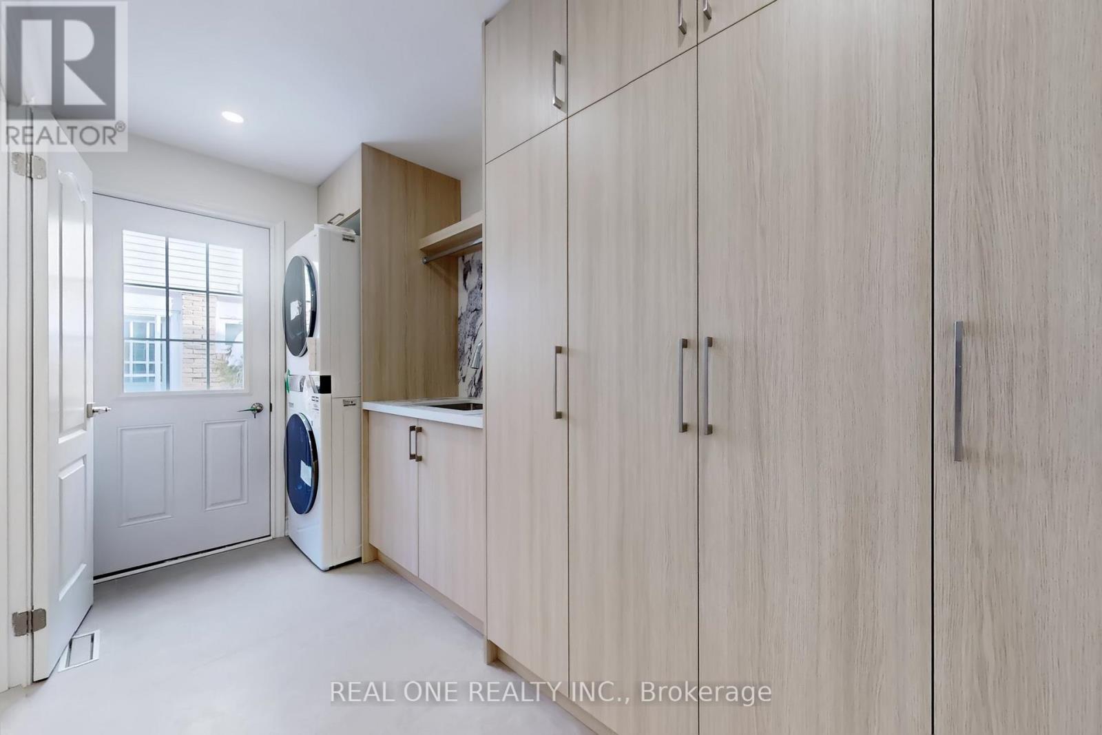 86 Breckonwood Crescent, Markham, Ontario  L3T 5E8 - Photo 19 - N12741120