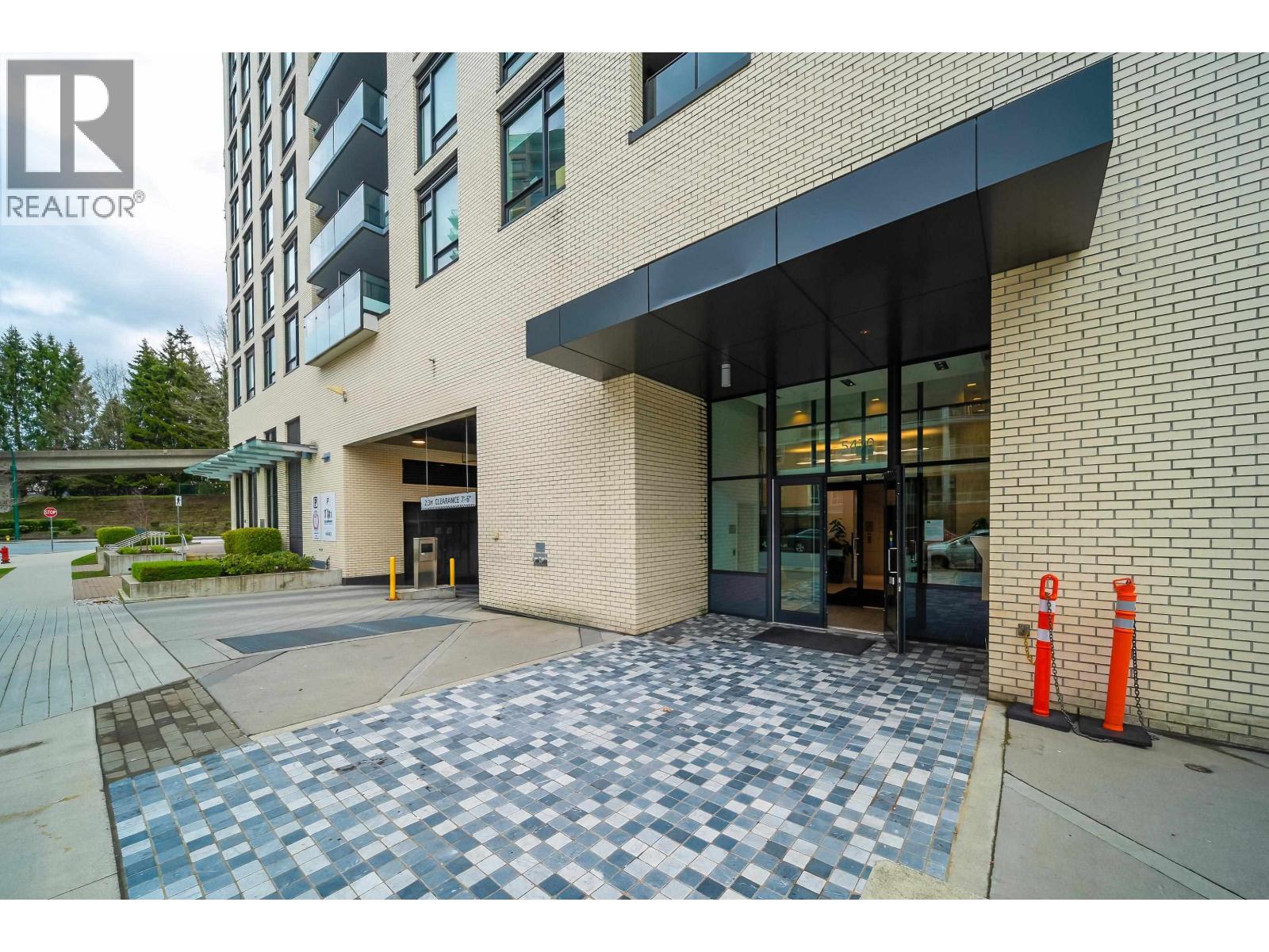 1907 5470 Ormidale Street, Vancouver, British Columbia  V5R 0G6 - Photo 3 - R3084724