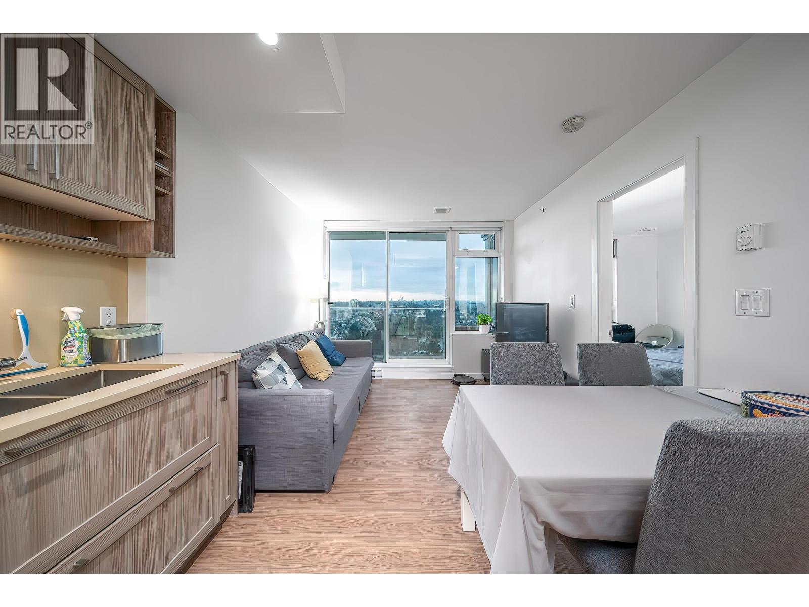 1907 5470 Ormidale Street, Vancouver, British Columbia  V5R 0G6 - Photo 8 - R3084724