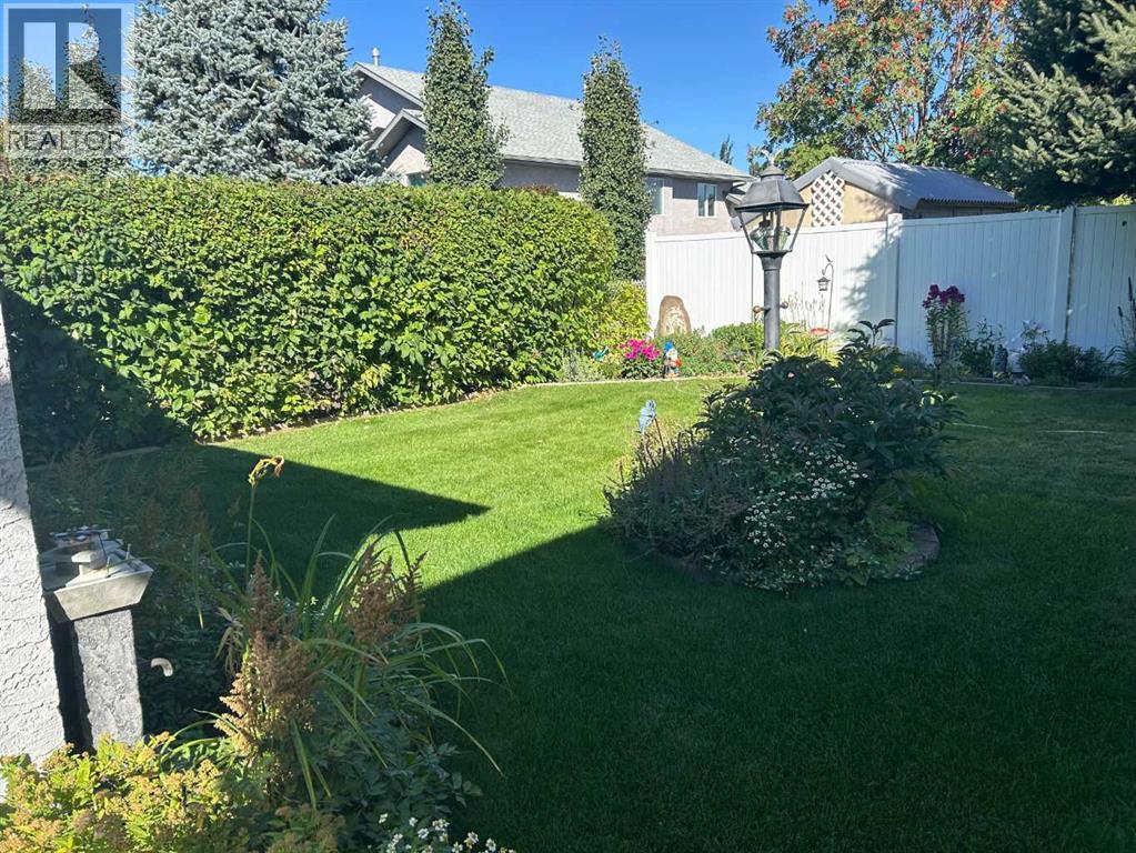 52 Cambridge Glen Drive, Strathmore, Alberta  T1P 1N3 - Photo 23 - A2282528