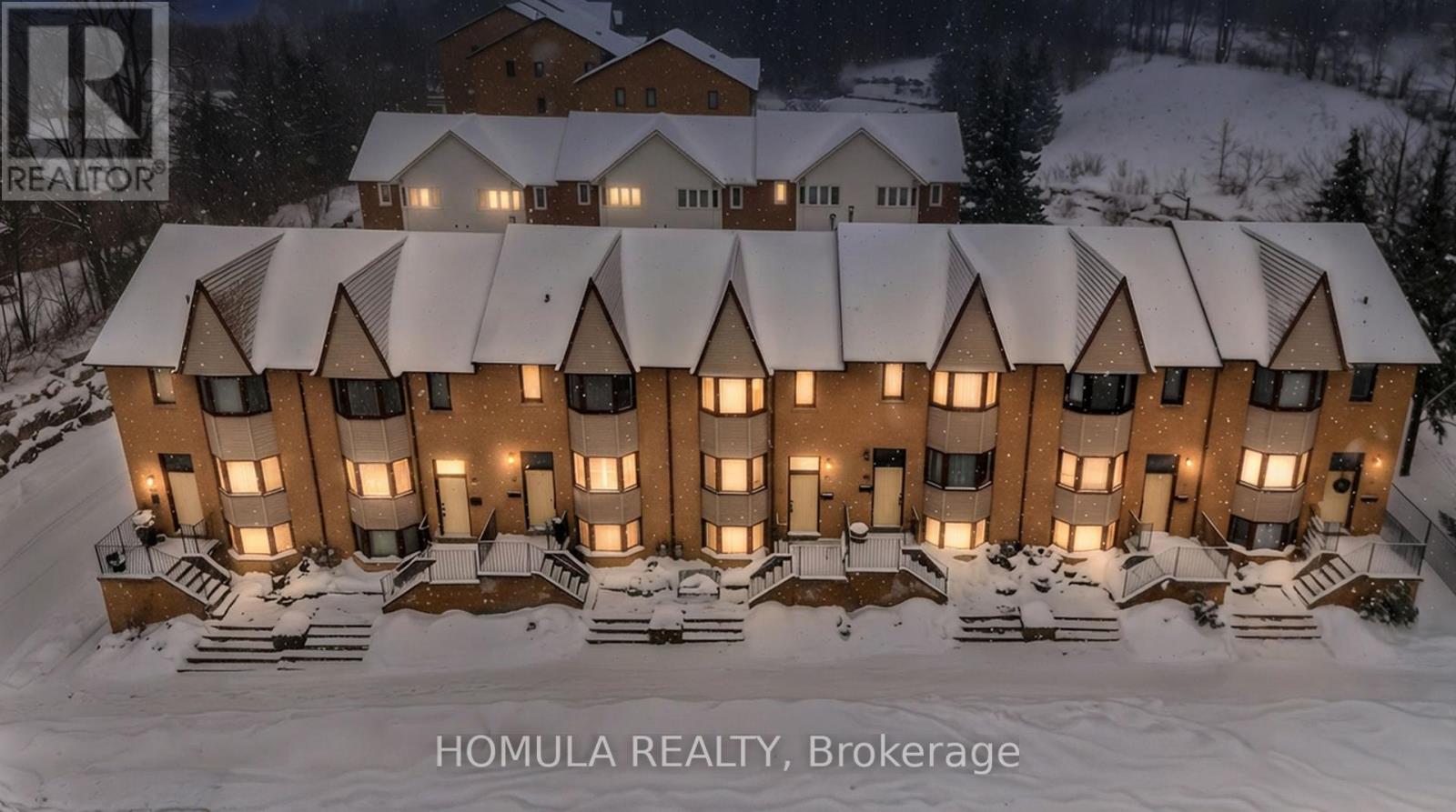 5 - 211 WOODBRIDGE AVENUE, Vaughan, Ontario