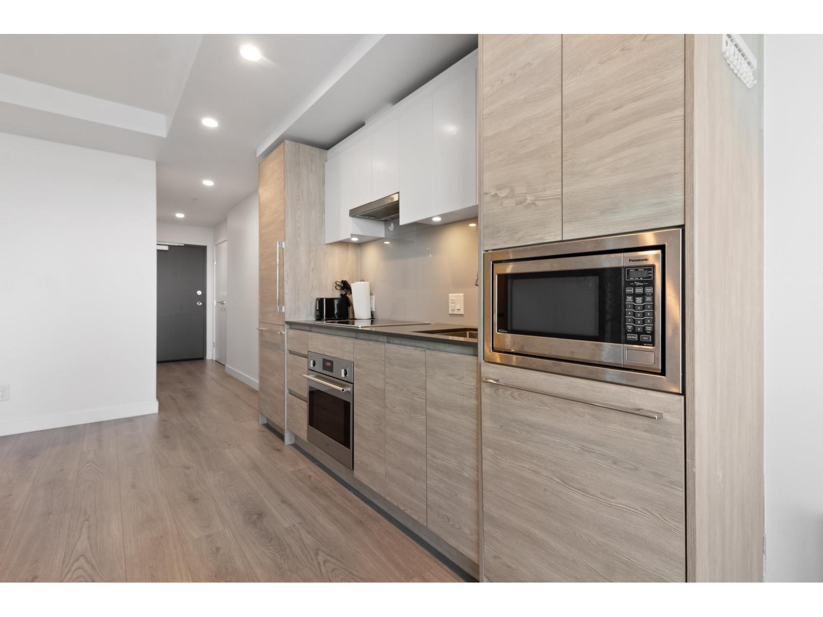 3412 13615 Fraser Highway, Surrey, British Columbia  V3T 0P7 - Photo 8 - R3083916