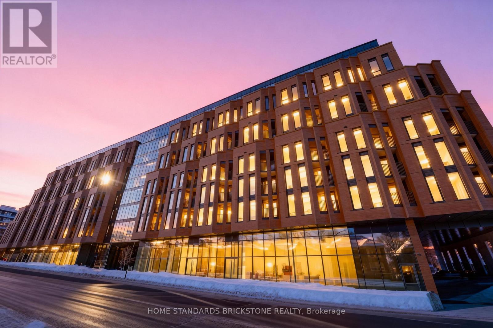 405 - 1720 BAYVIEW AVENUE, Toronto, Ontario