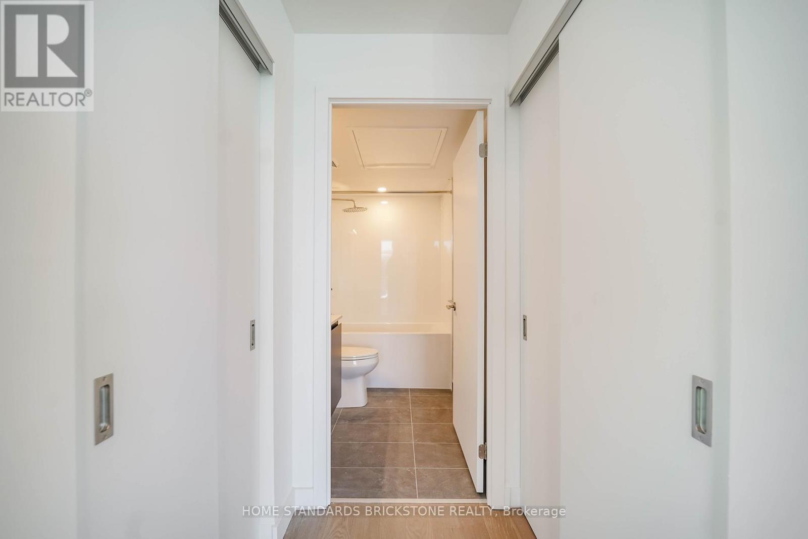 405 - 1720 Bayview Avenue, Toronto, Ontario  M4G 3C4 - Photo 28 - C12740690