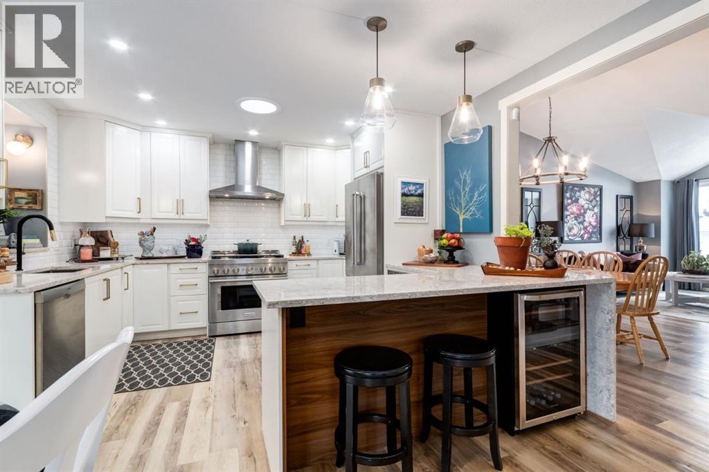 327 Millview Place Sw, Calgary, Alberta  T2Y 2X6 - Photo 10 - A2282738