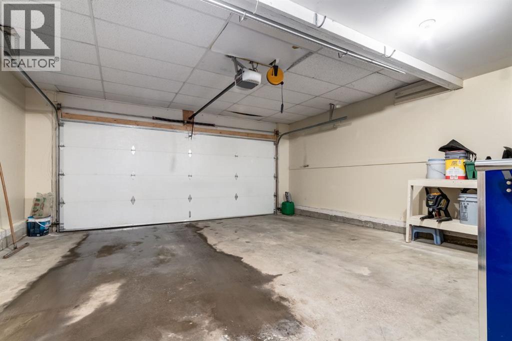 327 Millview Place Sw, Calgary, Alberta  T2Y 2X6 - Photo 35 - A2282738