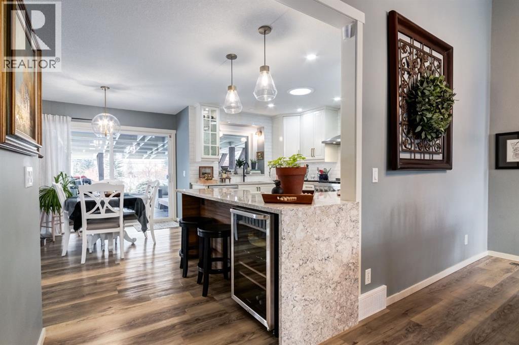 327 Millview Place Sw, Calgary, Alberta  T2Y 2X6 - Photo 9 - A2282738