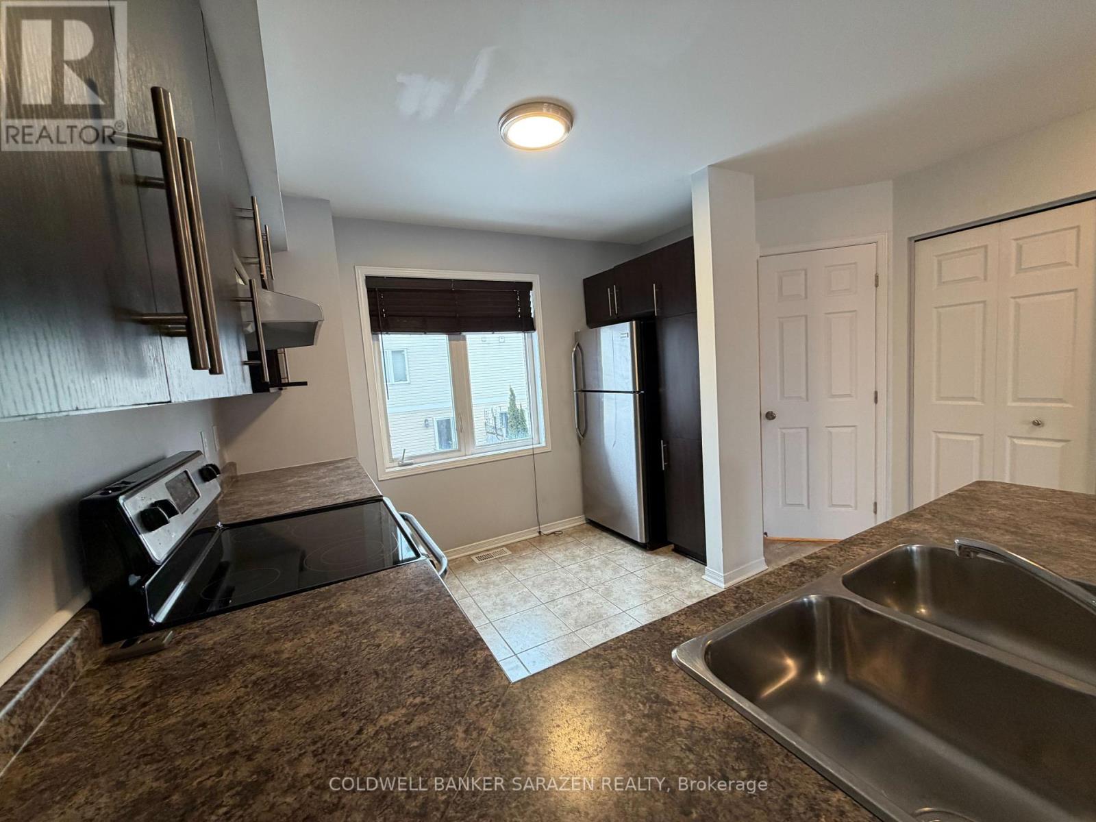 203 Kennevale Drive, Ottawa, Ontario  K2J 0C3 - Photo 11 - X12741150