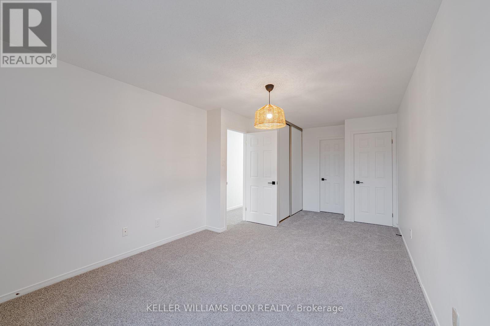 32 Ashpark Crescent, Ottawa, Ontario  K1T 3N8 - Photo 20 - X12741164