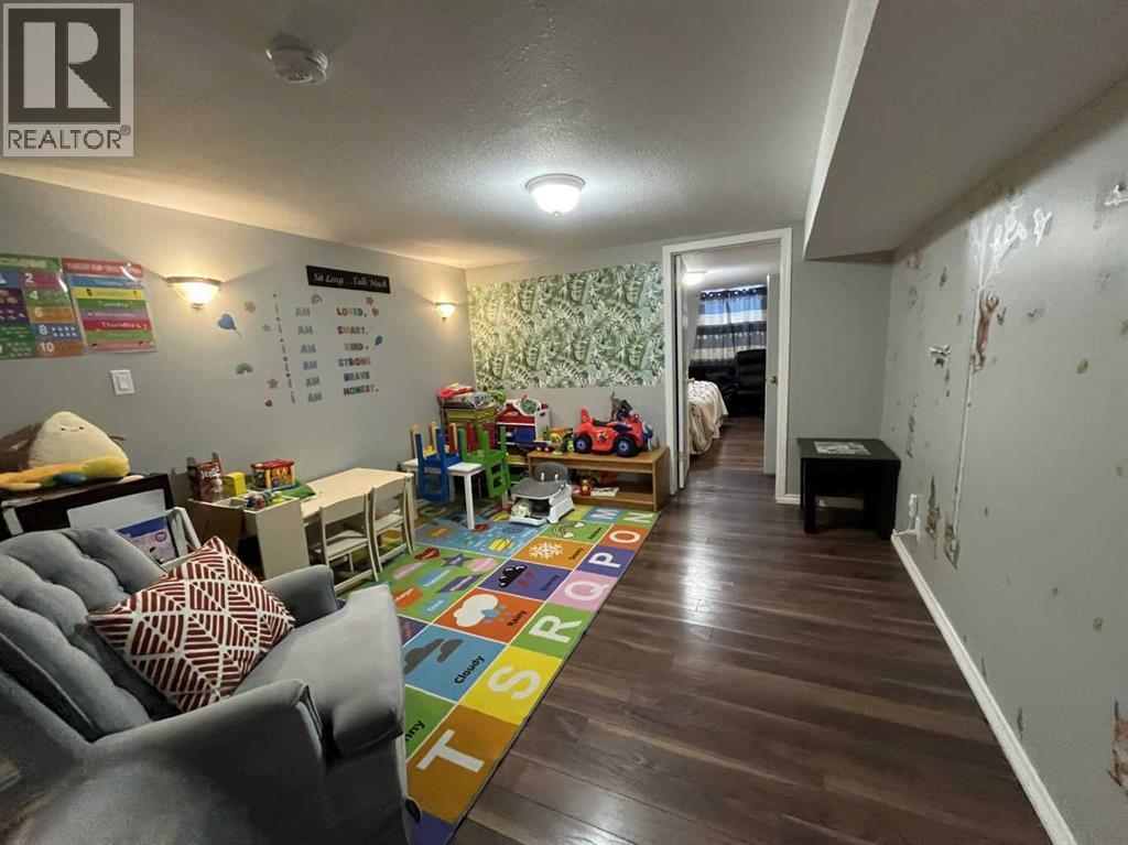 4915 57 Avenue, Taber, Alberta  T1G 1E5 - Photo 14 - A2273339