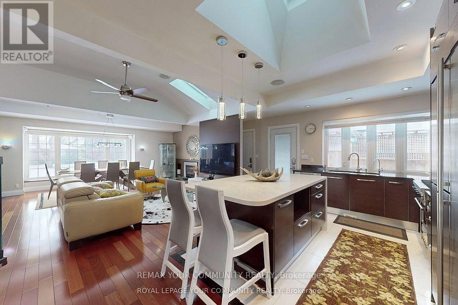 25 Alderdale Court, Toronto, Ontario  M3B 2H8 - Photo 6 - C12741140