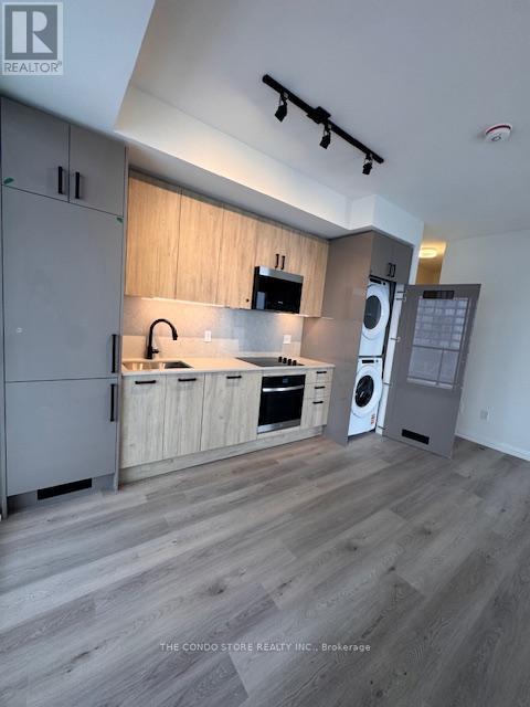 3003 - 280 Dundas Street W, Toronto, Ontario  M5V 1G2 - Photo 3 - C12741146