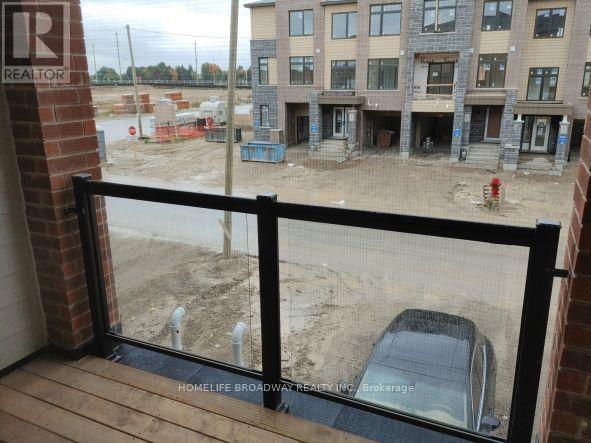 56 Delano Way, Newmarket, Ontario  L3X 0L4 - Photo 7 - N12741148