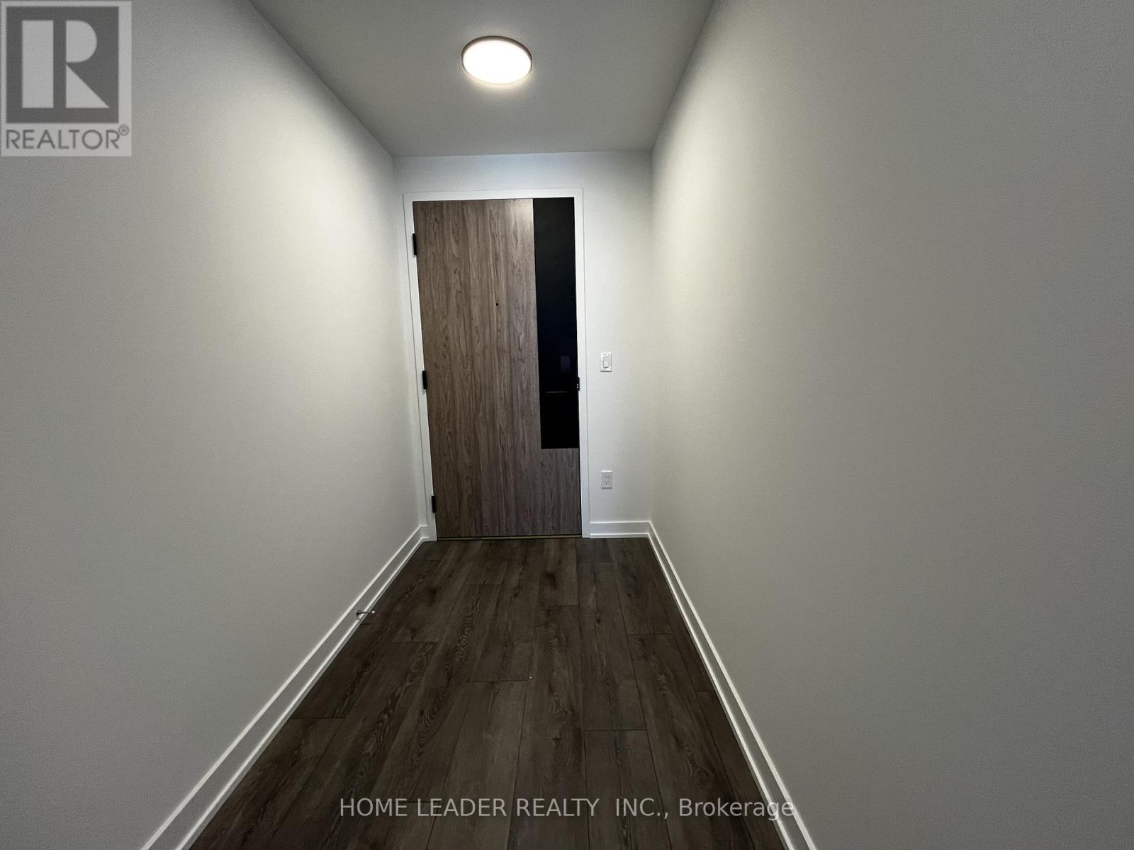 1401 - 1007 The Queensway Street, Toronto, Ontario  M8Z 6C7 - Photo 5 - W12741144