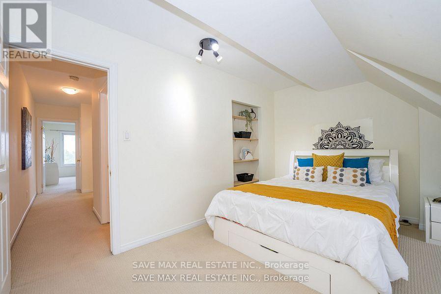 25 - 840 Dundas Street W, Mississauga, Ontario  L5C 1C2 - Photo 22 - W12741166