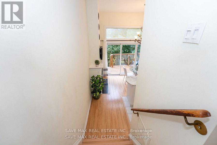 25 - 840 Dundas Street W, Mississauga, Ontario  L5C 1C2 - Photo 8 - W12741166