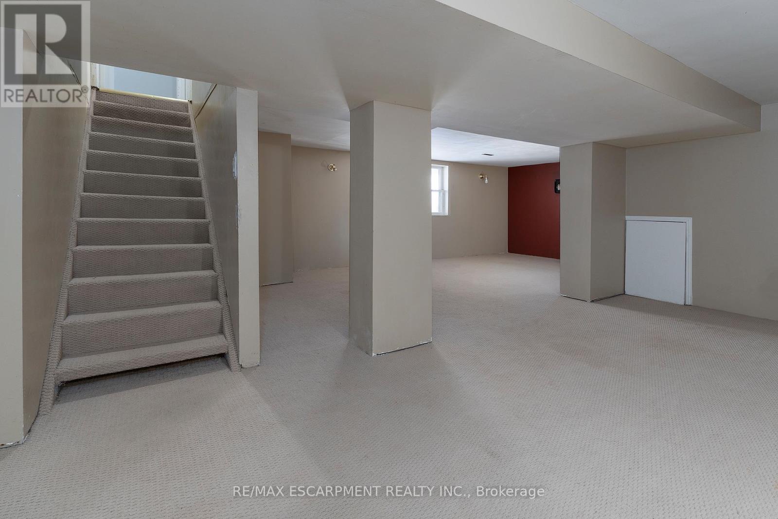 2448 Wilson Street W, Hamilton, Ontario  L0R 1R0 - Photo 14 - X12741158